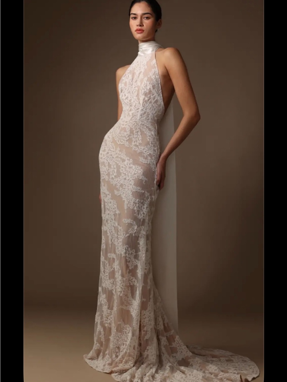 High-Neck Lace Sheath Wedding Dress in Ivory